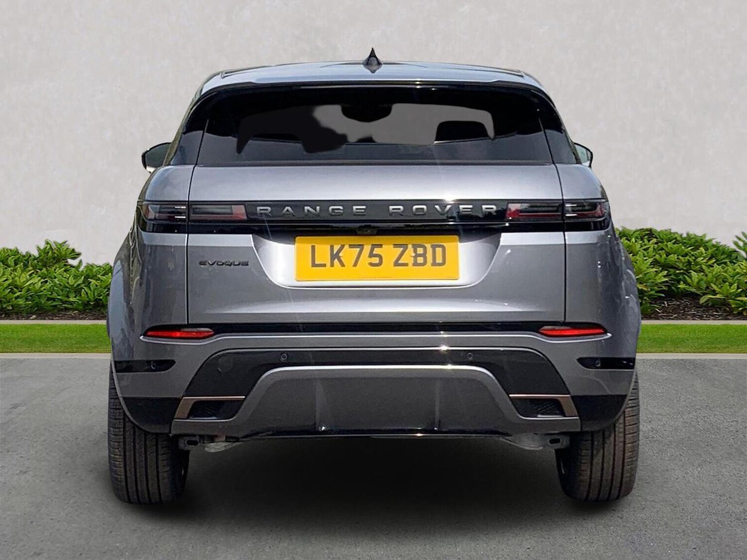 Used Land Rover Range Rover Evoque 2025 for sale - 77984000: Photo 6