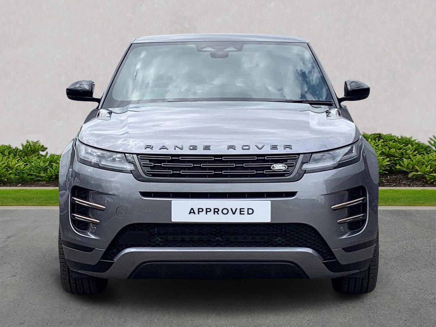 Used Land Rover Range Rover Evoque 2025 for sale - 77984000: Photo 7