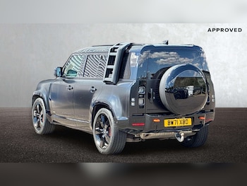 Used Land Rover Defender 2021 for sale - 79394983: Photo