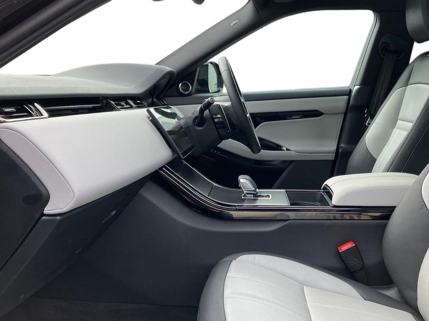 Used Land Rover Range Rover Evoque 2025 for sale - 78191576: Photo 5