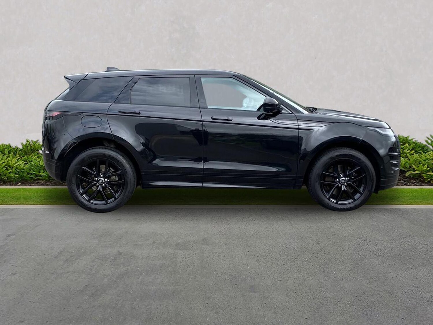 Used Land Rover Range Rover Evoque 2025 for sale - 78191576: Photo 7