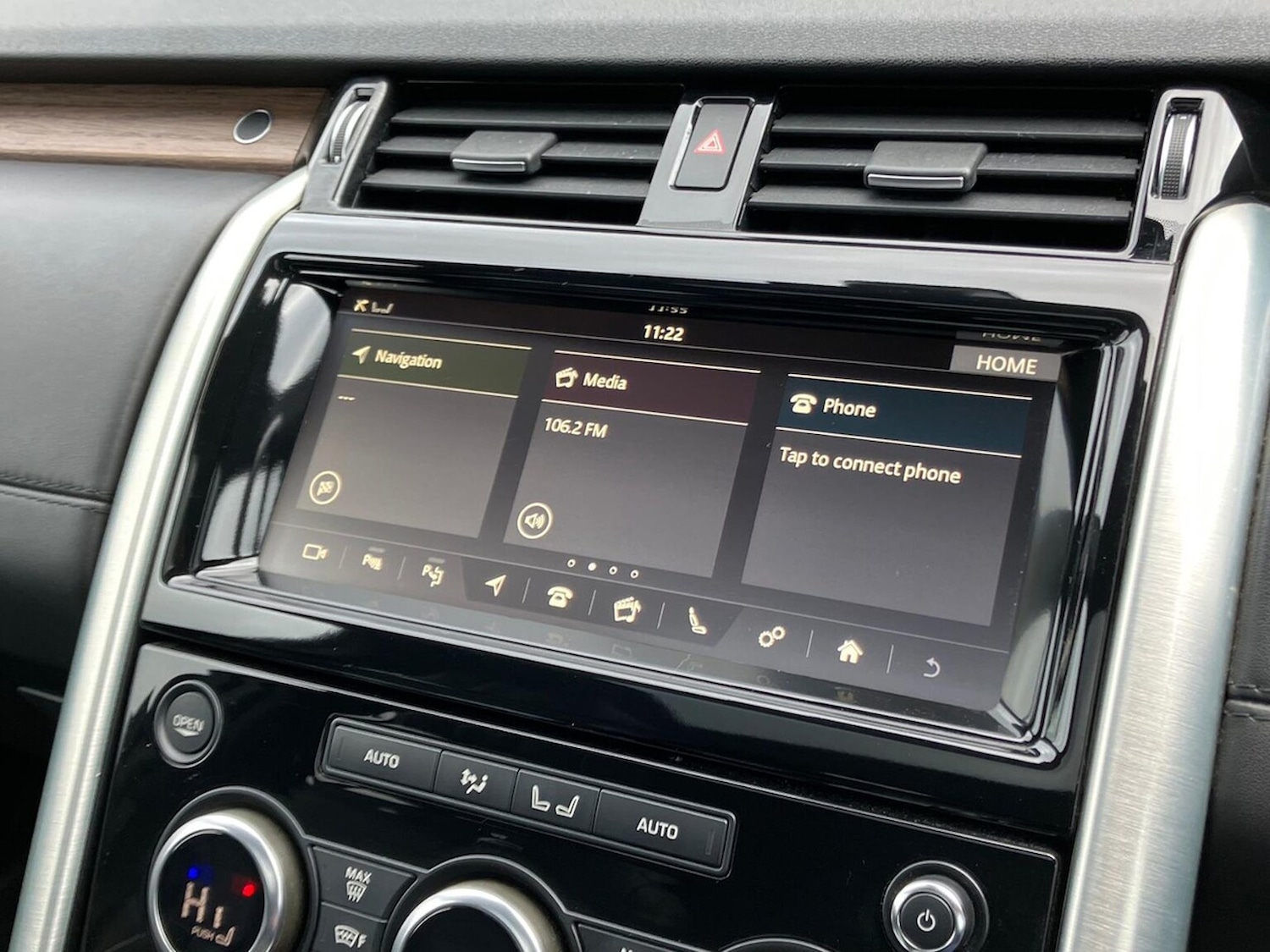 Used Land Rover Discovery 2018 for sale - 76450592: Photo 11