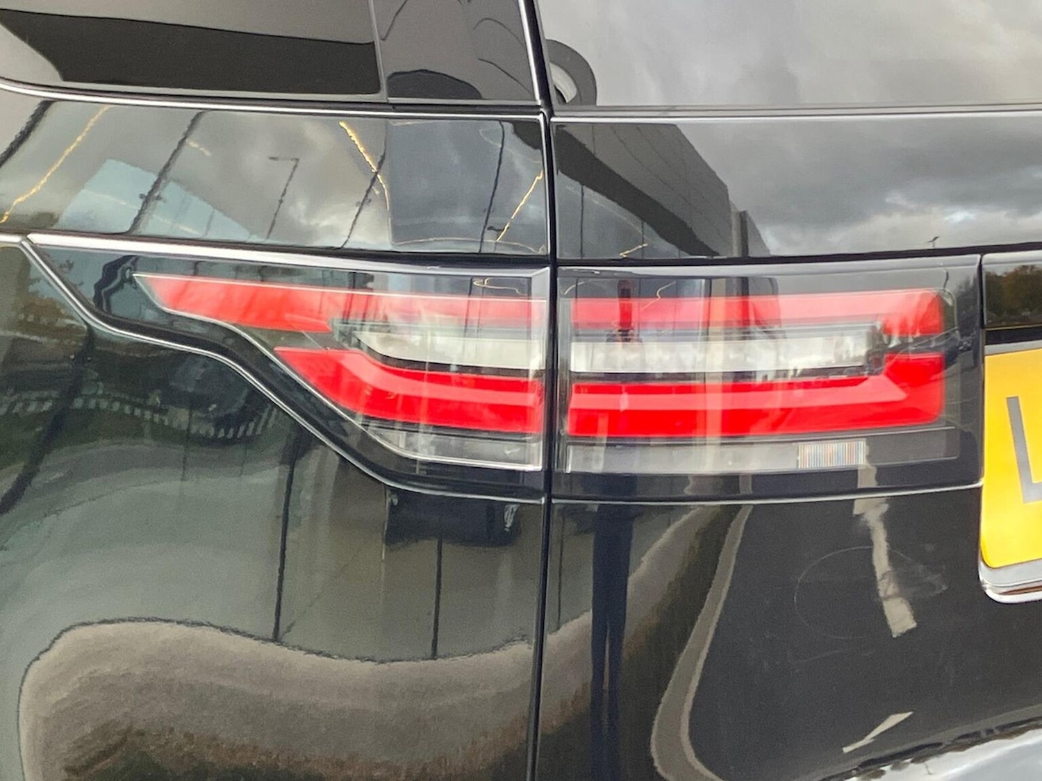 Used Land Rover Discovery 2018 for sale - 76450592: Photo 19