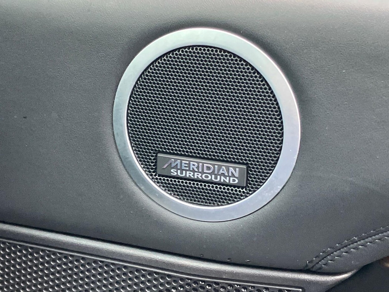 Used Land Rover Discovery 2018 for sale - 76450592: Photo 24