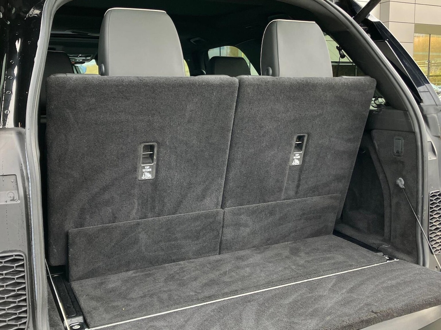 Used Land Rover Discovery 2018 for sale - 76450592: Photo 29