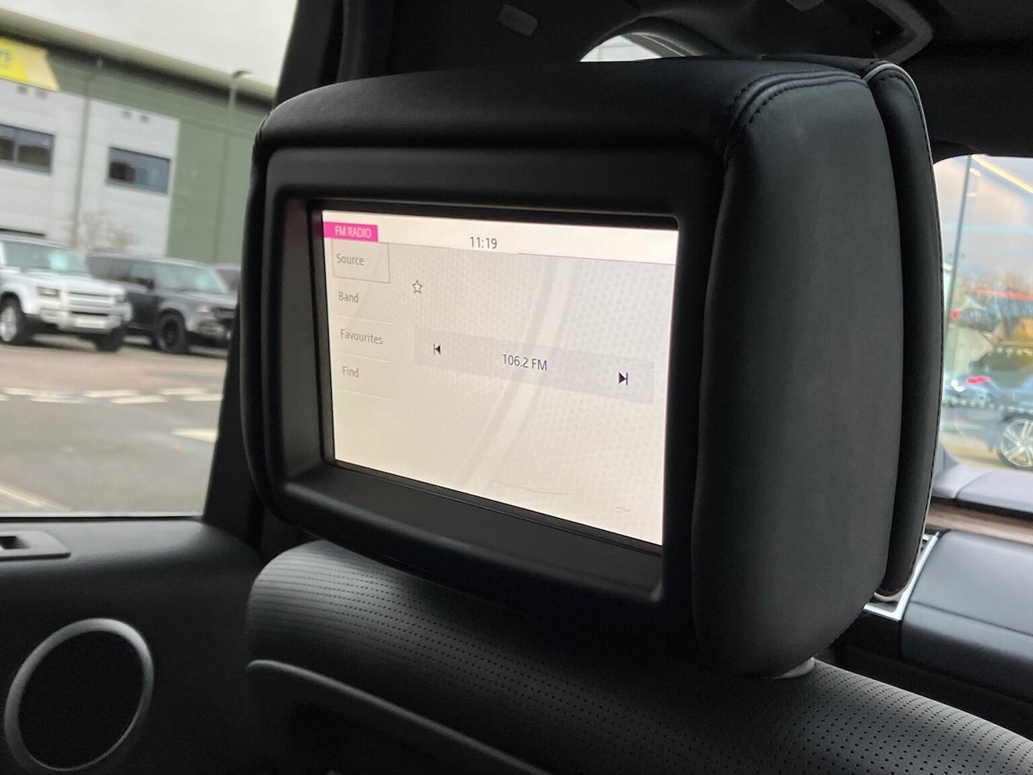 Used Land Rover Discovery 2018 for sale - 76450592: Photo 31