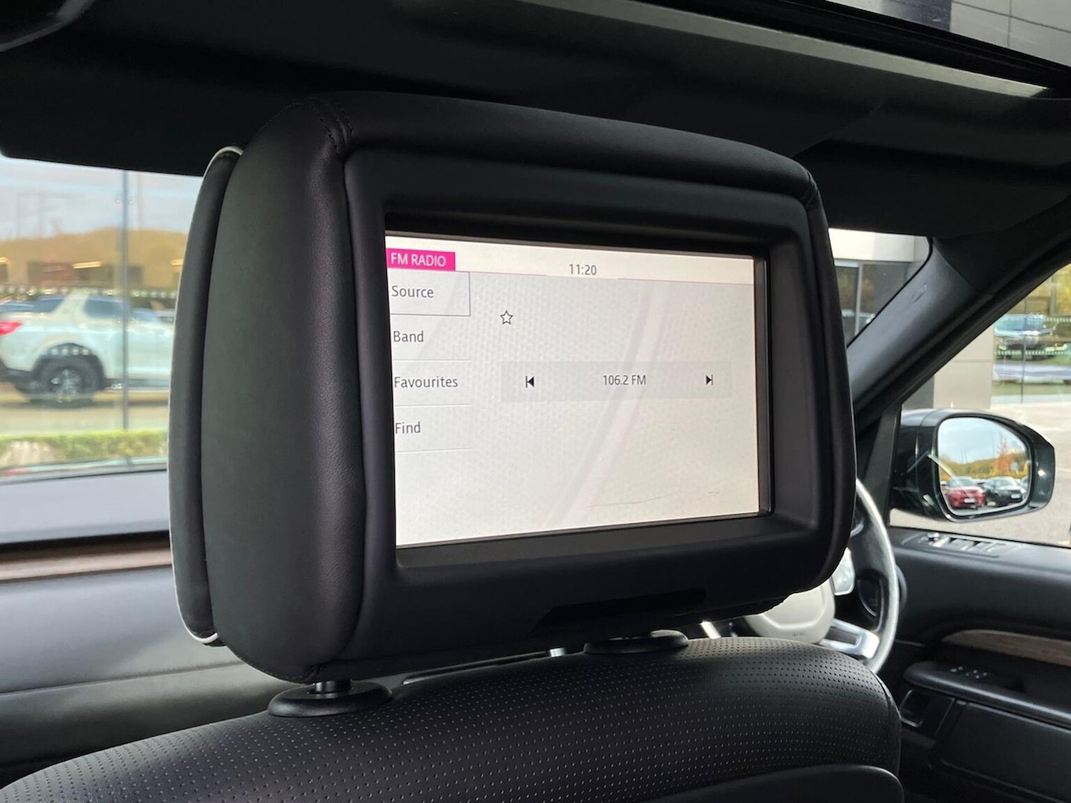 Used Land Rover Discovery 2018 for sale - 76450592: Photo 32