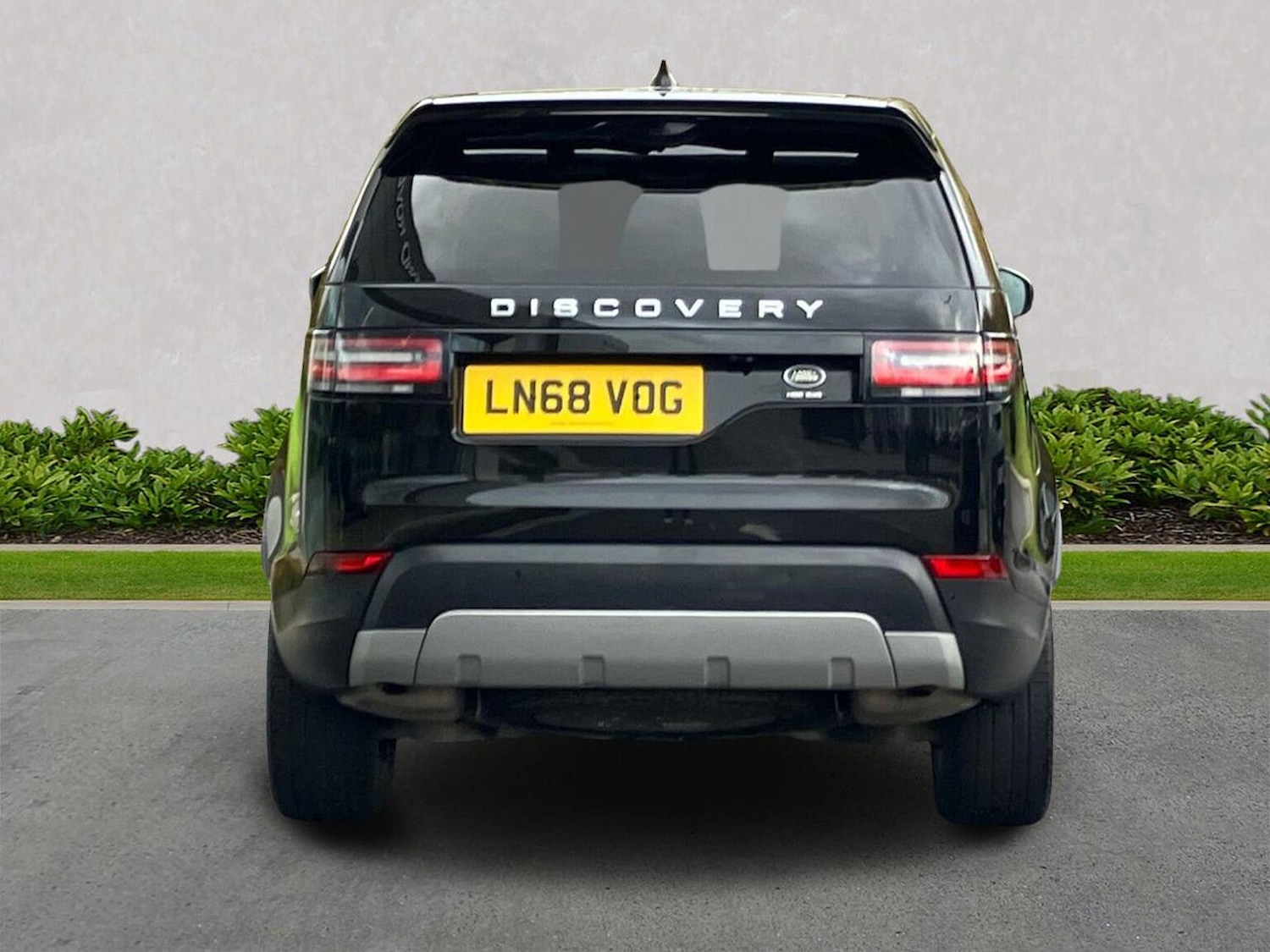 Used Land Rover Discovery 2018 for sale - 76450592: Photo 6