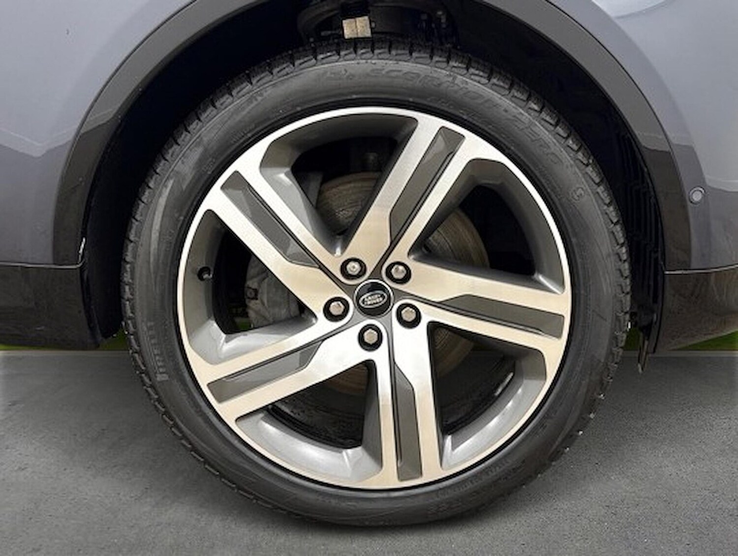 Used Land Rover Discovery 2024 for sale - 78191686: Photo 10