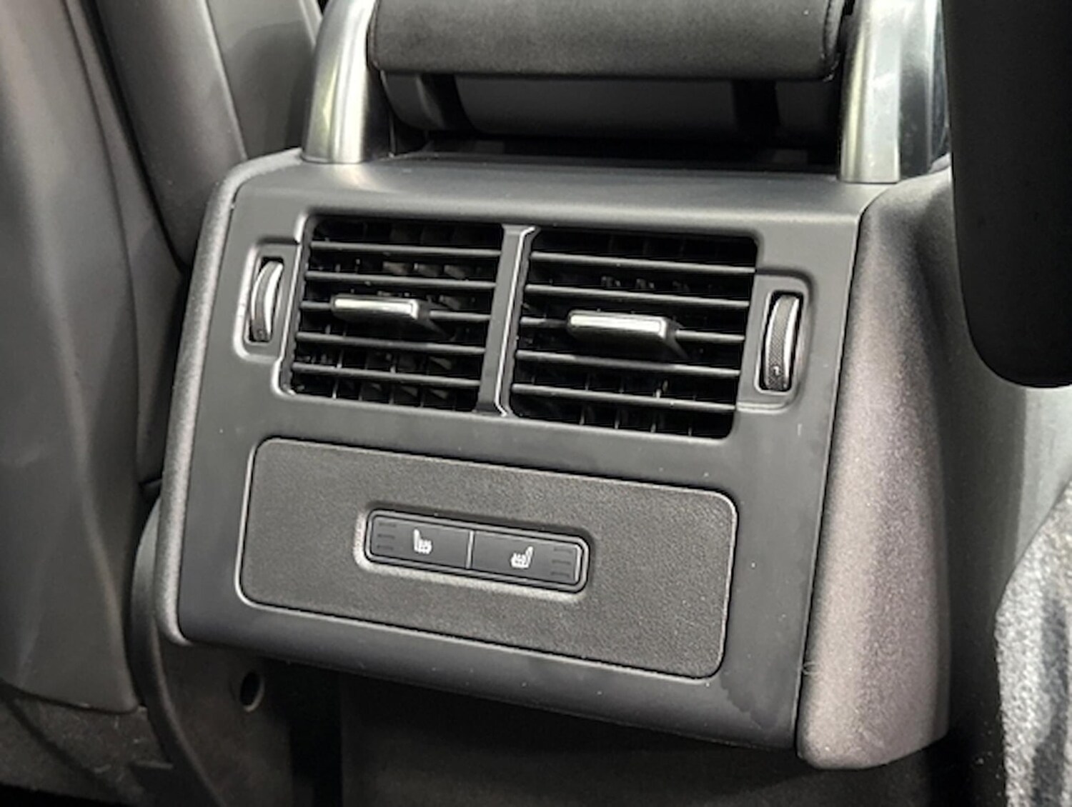 Used Land Rover Discovery 2024 for sale - 78191686: Photo 20