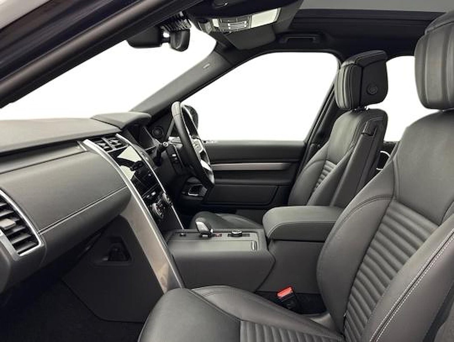 Used Land Rover Discovery 2024 for sale - 78191686: Photo 5