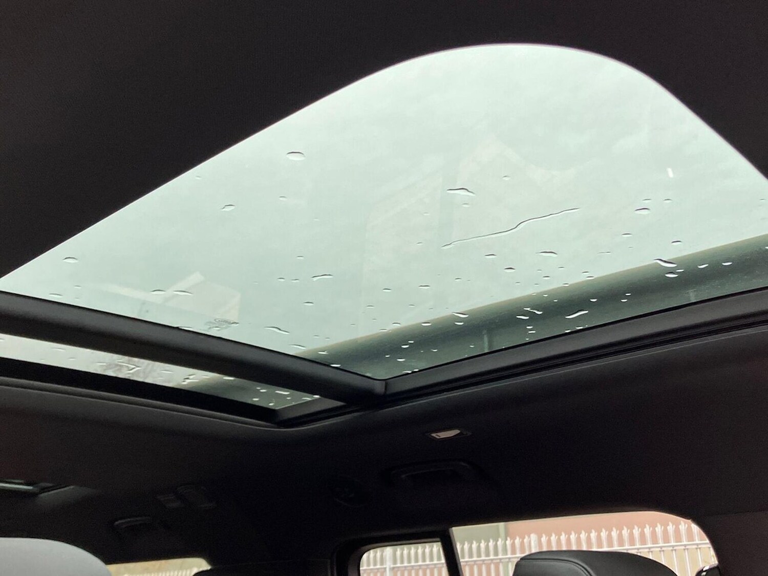 Used Land Rover Defender 2024 for sale - 76885044: Photo 21