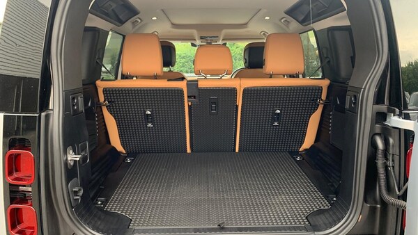Used Land Rover Defender 2024 for sale - 75436313: Photo 10