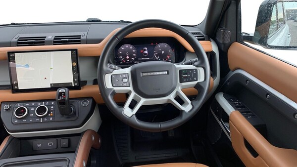 Used Land Rover Defender 2024 for sale - 75436313: Photo 15