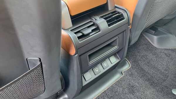 Used Land Rover Defender 2024 for sale - 75436313: Photo 18
