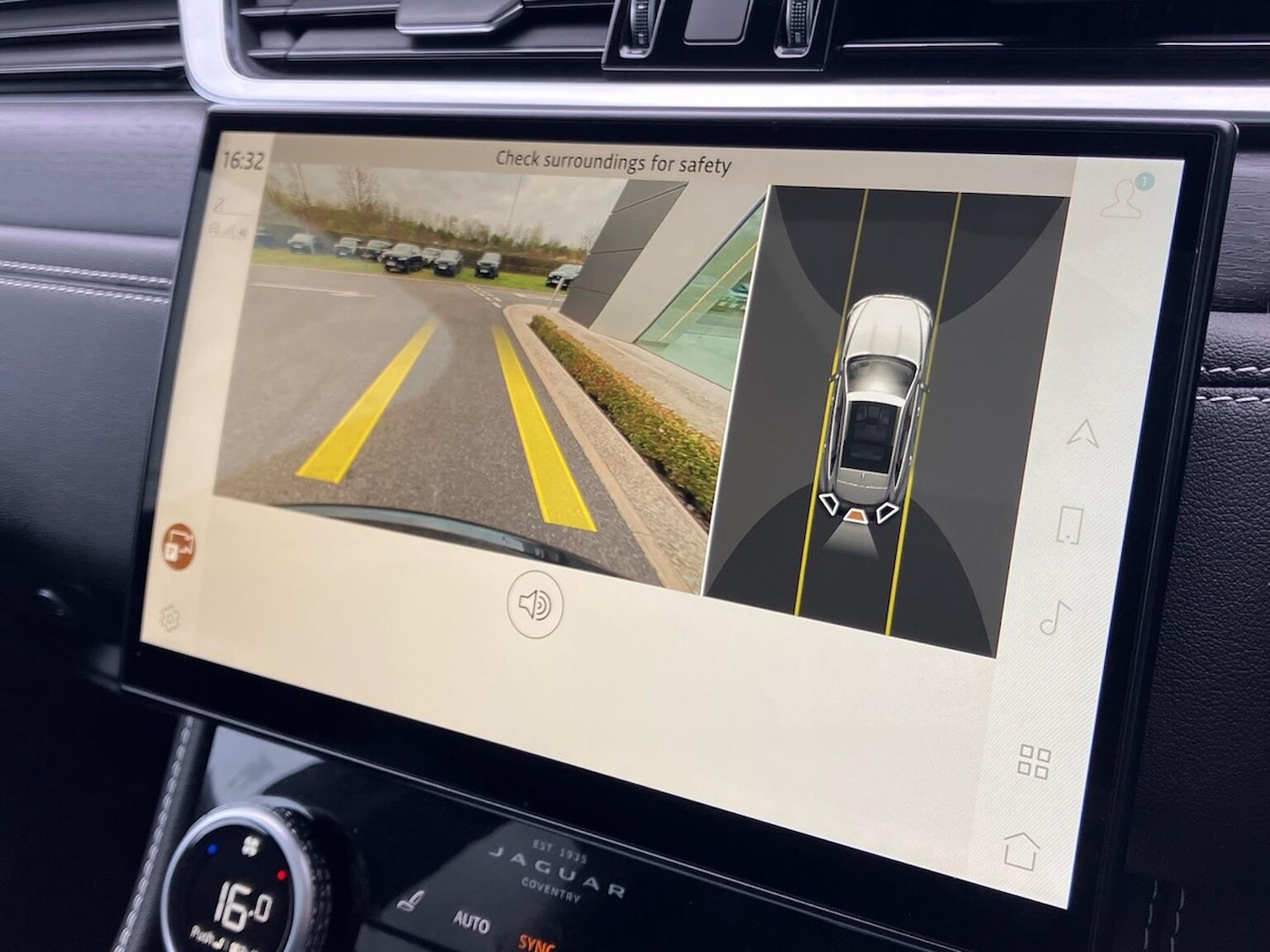 Used Jaguar F-Pace 2023 for sale - 78191738: Photo 14