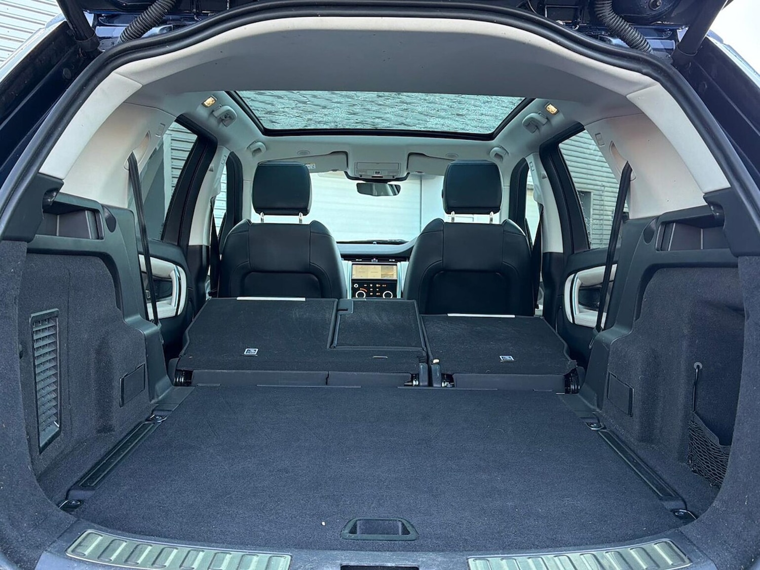 Used Land Rover Discovery Sport 2021 for sale - 77011958: Photo 29