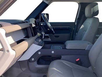 Used Land Rover Defender 2022 for sale - 78408872: Photo