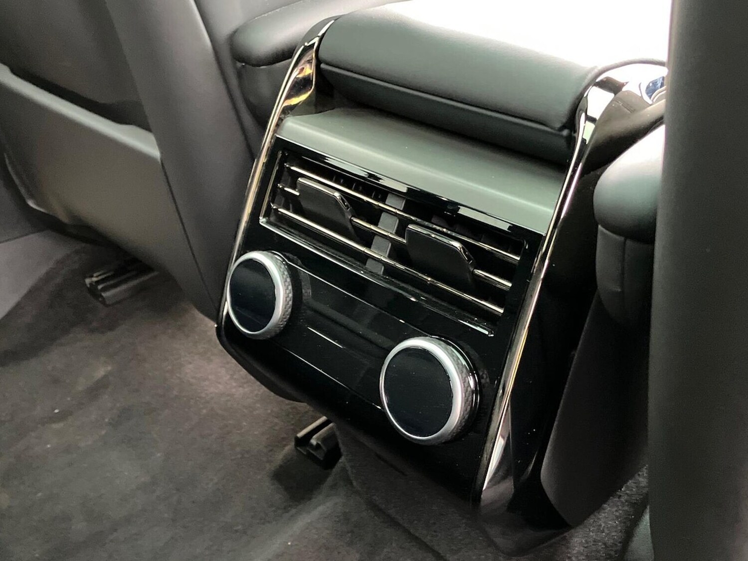 Used Land Rover Range Rover Sport 2024 for sale - 78026143: Photo 18