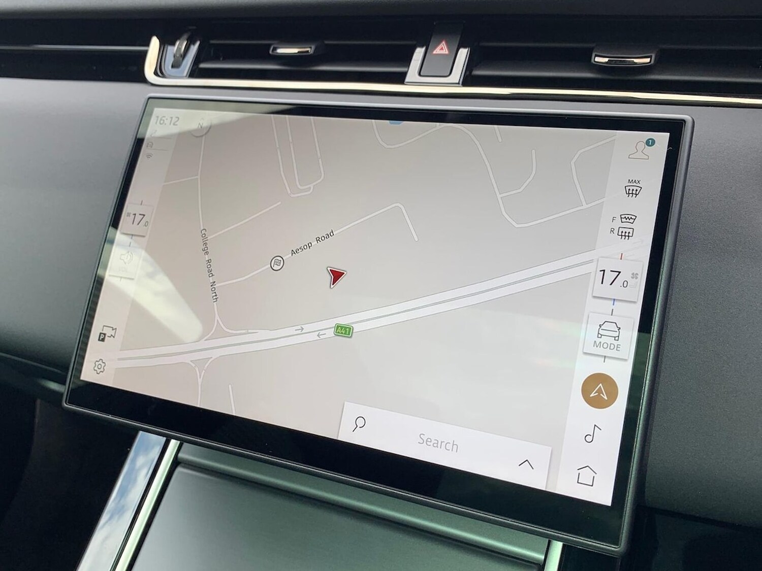 Used Land Rover Range Rover Evoque 2025 for sale - 77489437: Photo 11