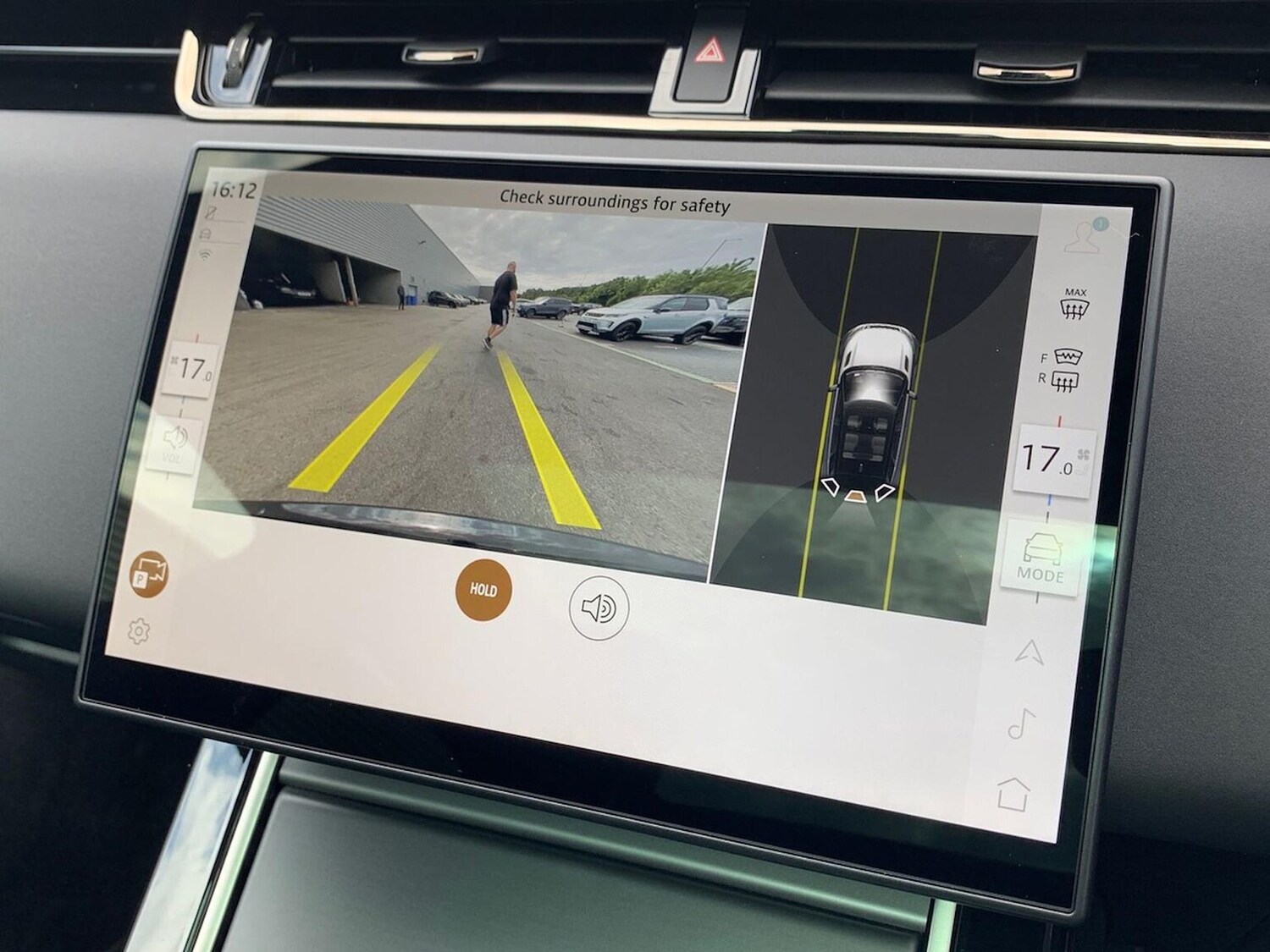 Used Land Rover Range Rover Evoque 2025 for sale - 77489437: Photo 12