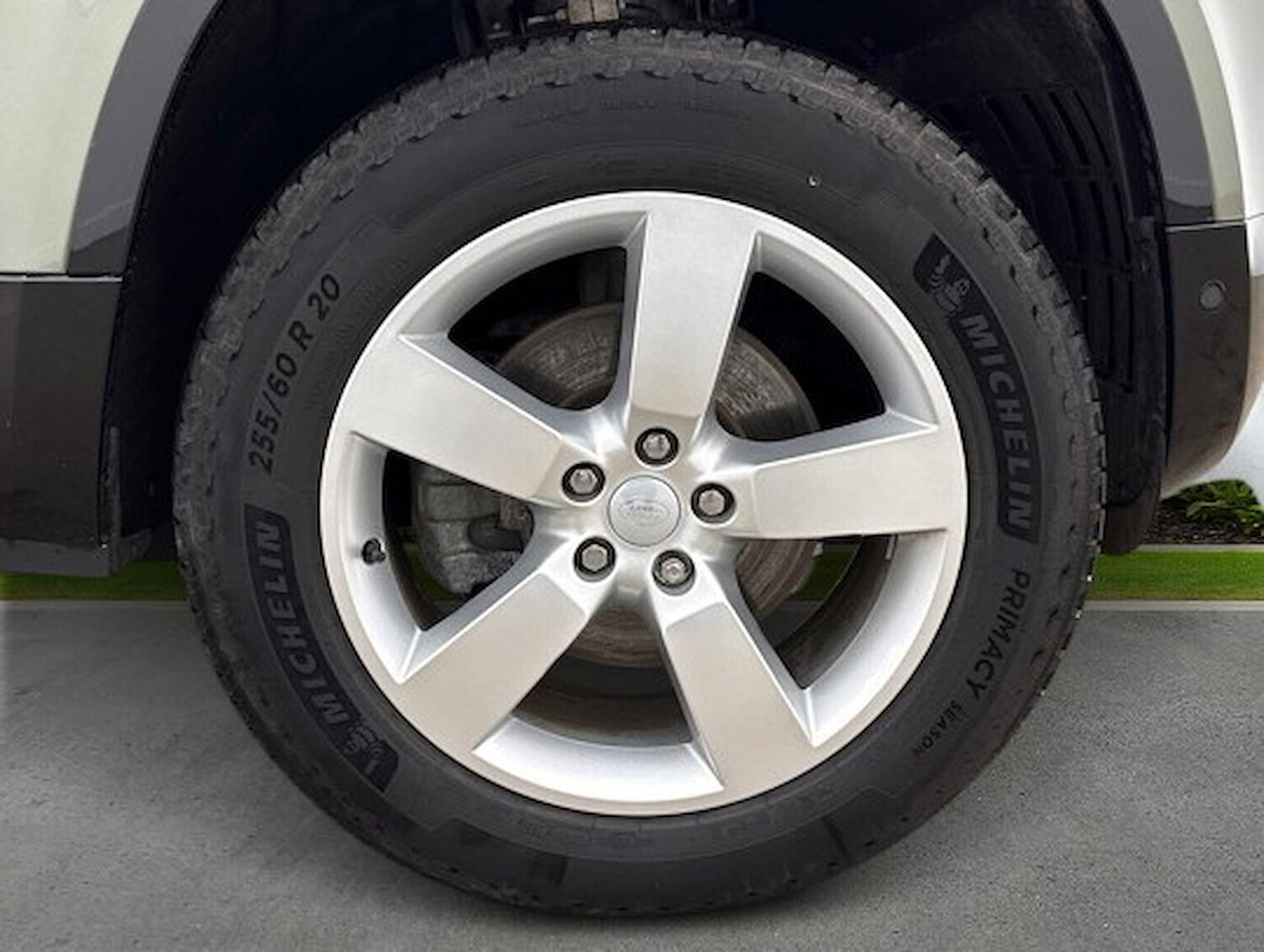 Used Land Rover Defender 2024 for sale - 78191720: Photo 10