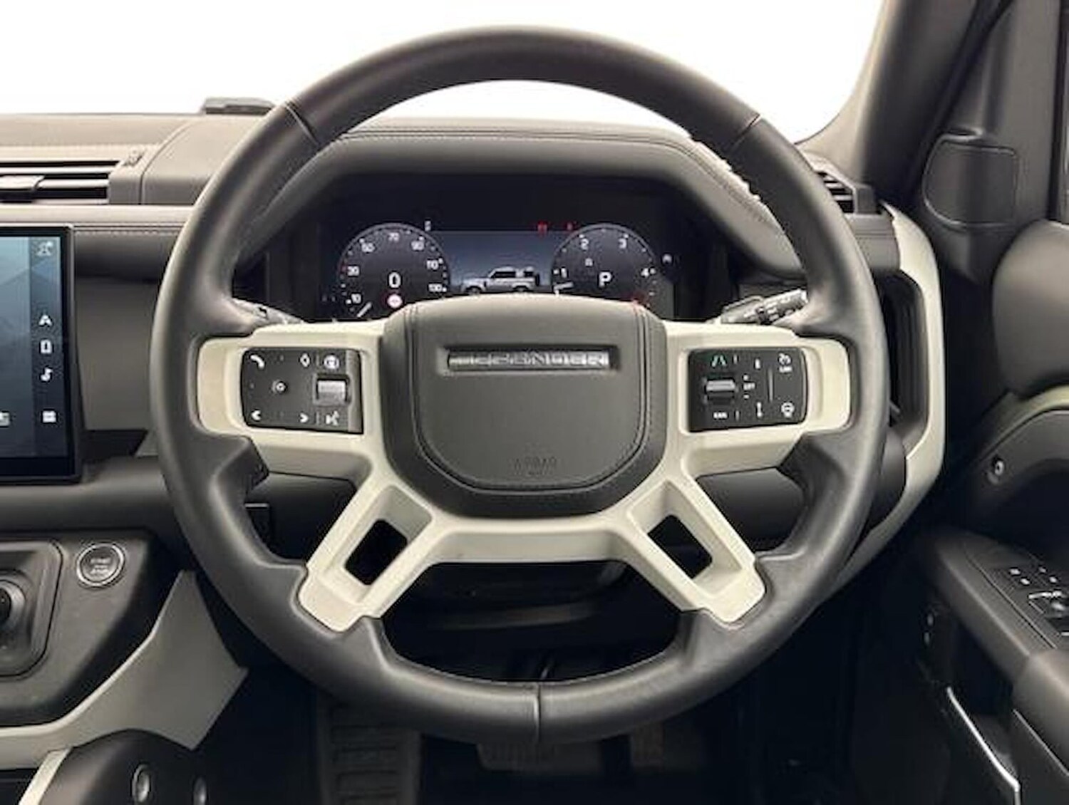 Used Land Rover Defender 2024 for sale - 78191720: Photo 17