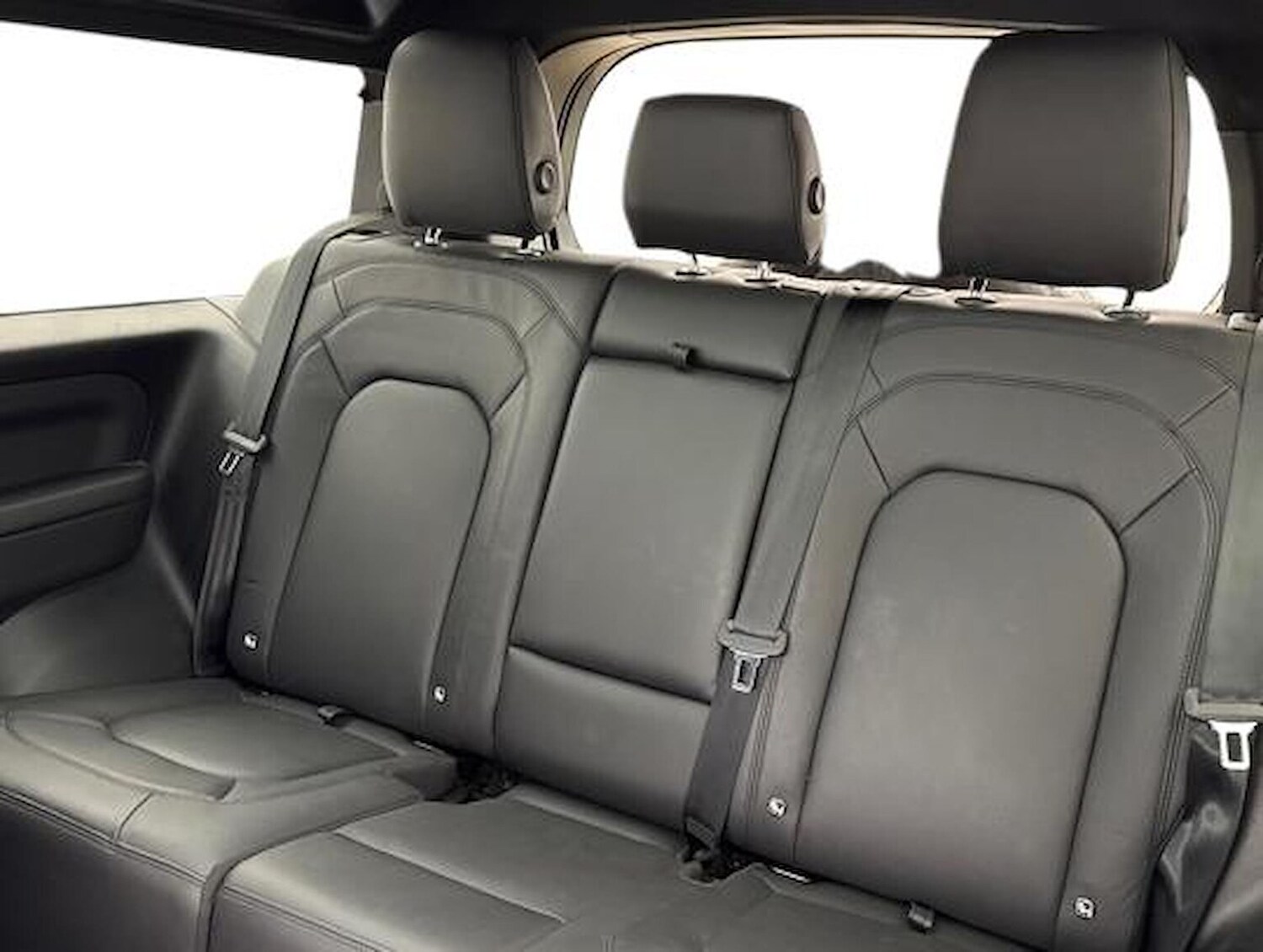 Used Land Rover Defender 2024 for sale - 78191720: Photo 6