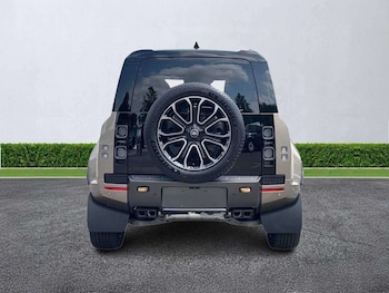 Used Land Rover Defender 2026 for sale - 78366828: Photo