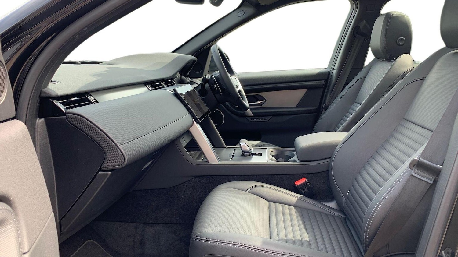 Used Land Rover Range Rover Evoque 2025 for sale - 76107078: Photo 3