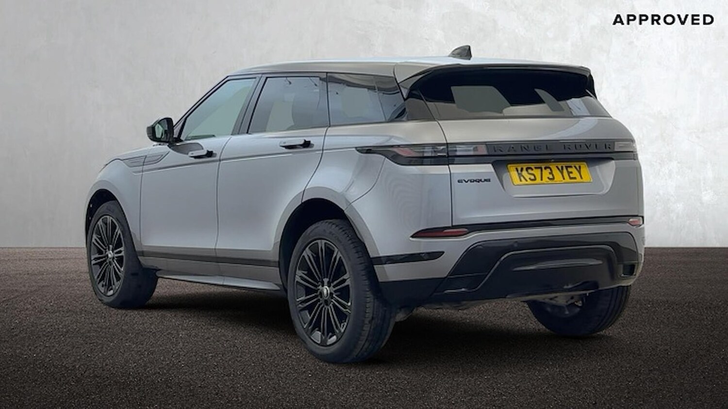 Used Land Rover Range Rover Evoque 2023 for sale - 76357968: Photo 2
