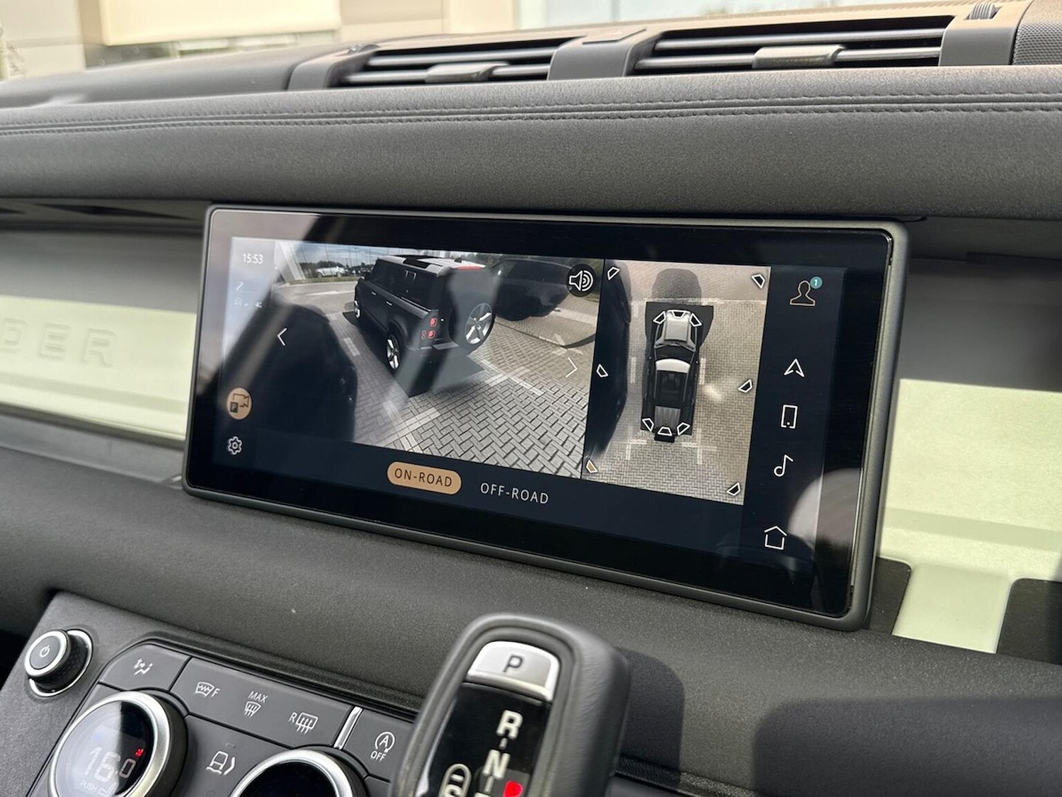 Used Land Rover Defender 2021 for sale - 76741196: Photo 12