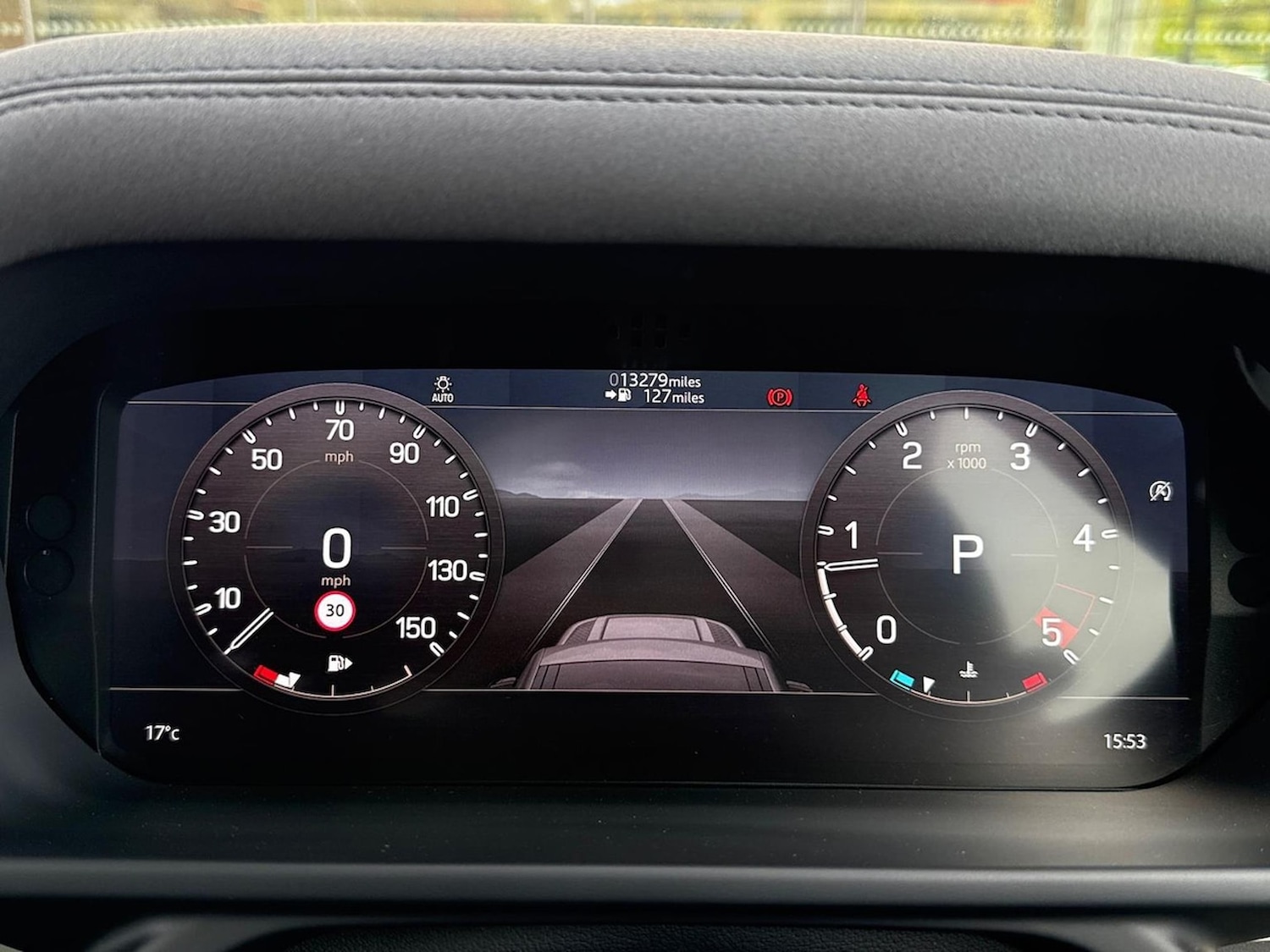 Used Land Rover Defender 2021 for sale - 76741196: Photo 16