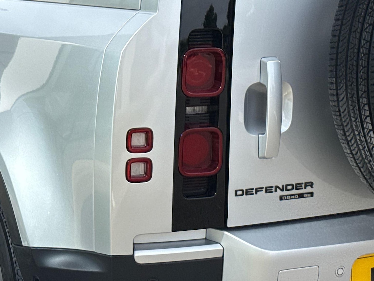 Used Land Rover Defender 2021 for sale - 76741196: Photo 19