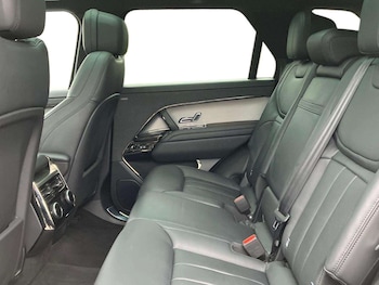 Used Land Rover Range Rover Sport 2024 for sale - 78310340: Photo