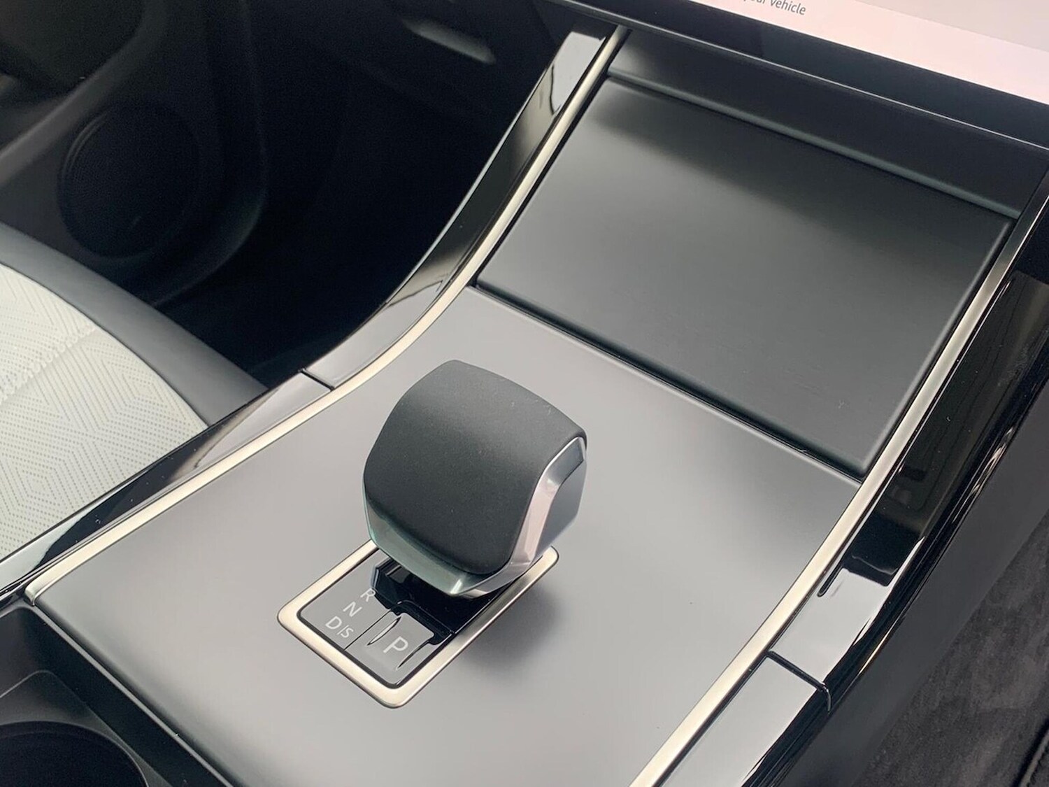 Used Land Rover Range Rover Evoque 2025 for sale - 77489460: Photo 13