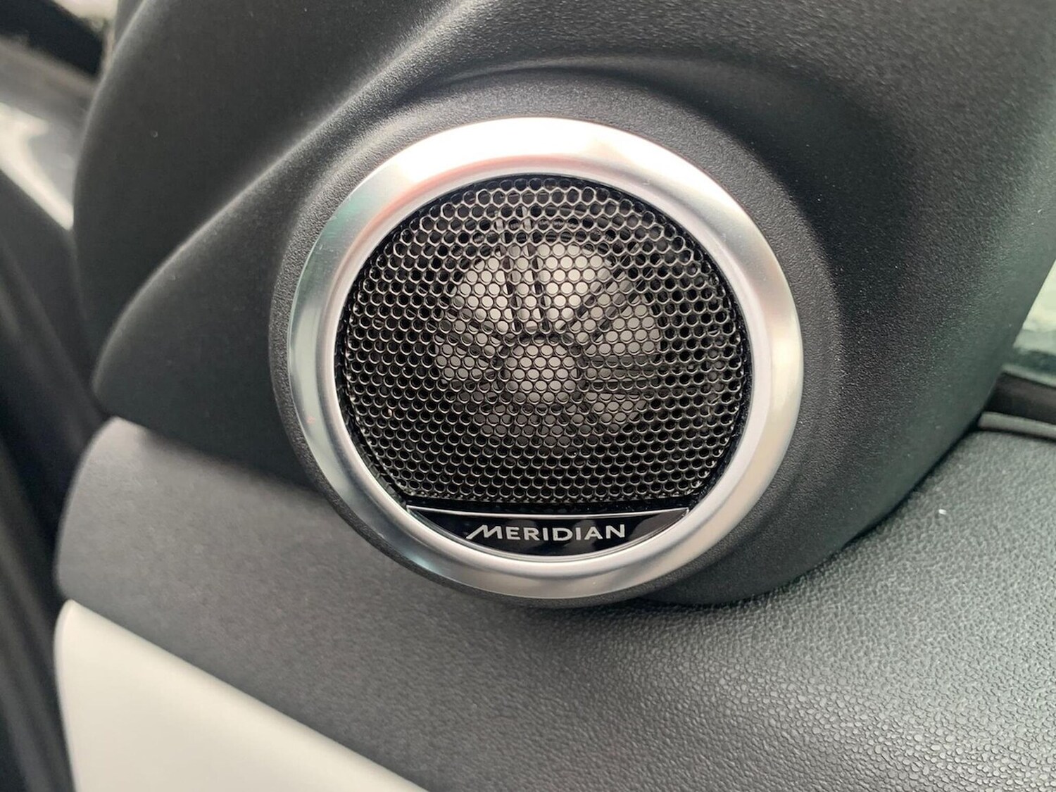 Used Land Rover Range Rover Evoque 2025 for sale - 77489460: Photo 24