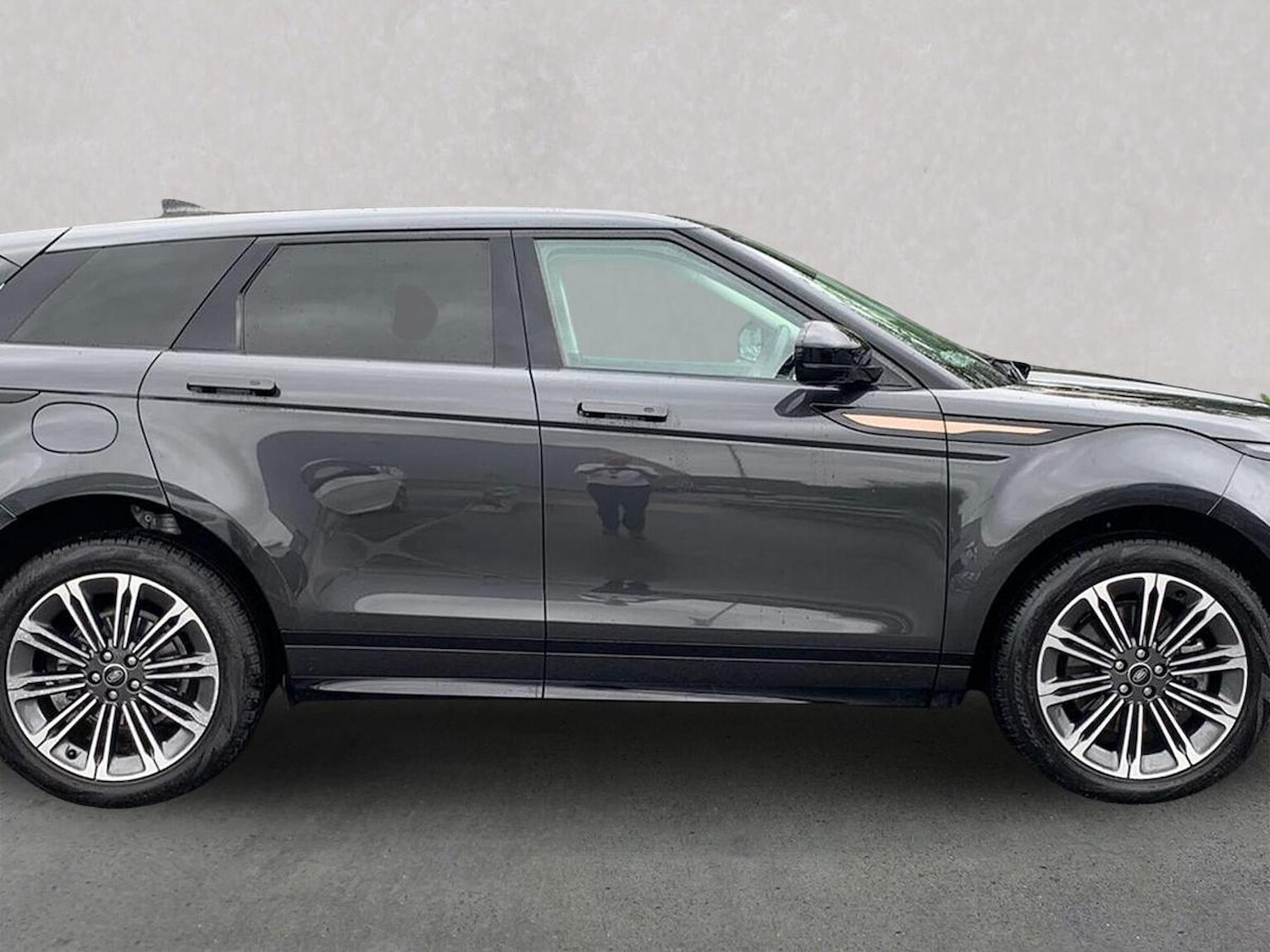 Used Land Rover Range Rover Evoque 2025 for sale - 77489460: Photo 5