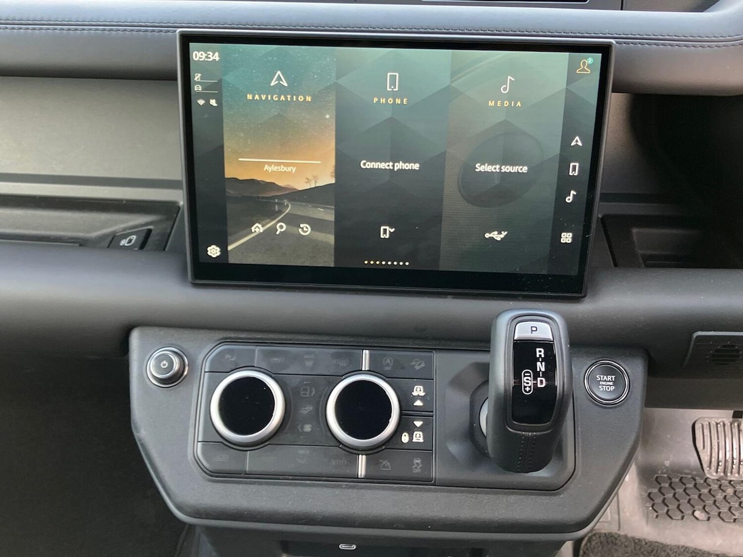 Used Land Rover Defender 2025 for sale - 77489377: Photo 14