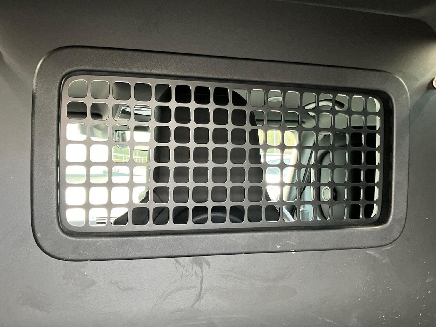 Used Land Rover Defender 2025 for sale - 77489377: Photo 18