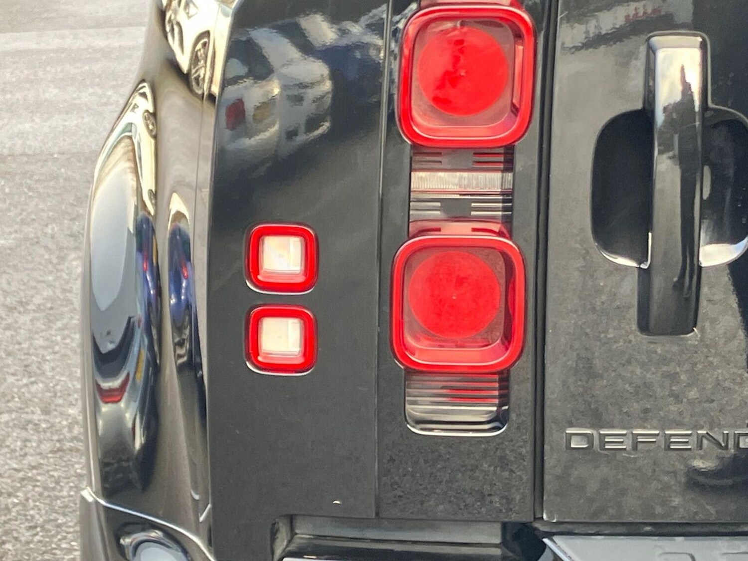 Used Land Rover Defender 2025 for sale - 77489377: Photo 19