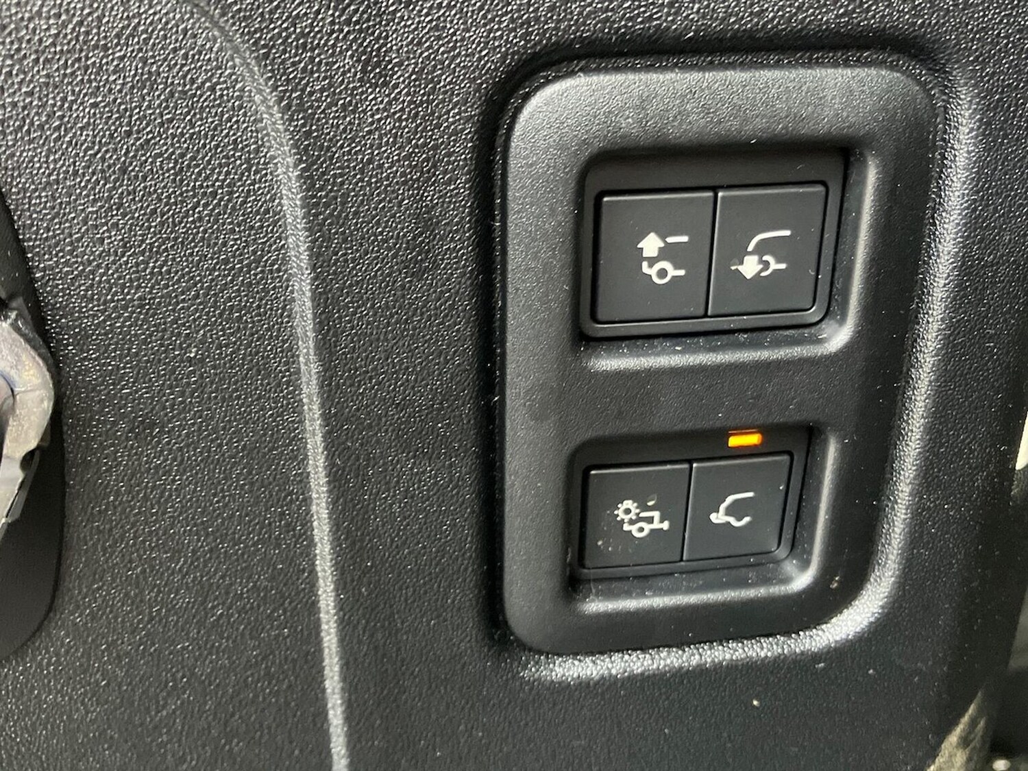 Used Land Rover Defender 2025 for sale - 77489377: Photo 30