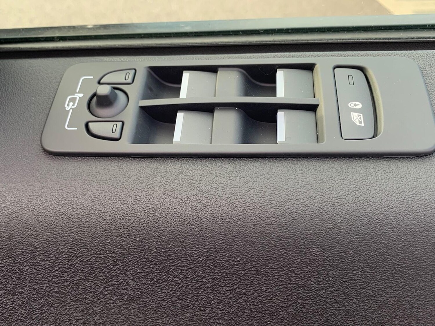 Used Land Rover Discovery Sport 2025 for sale - 77489407: Photo 25