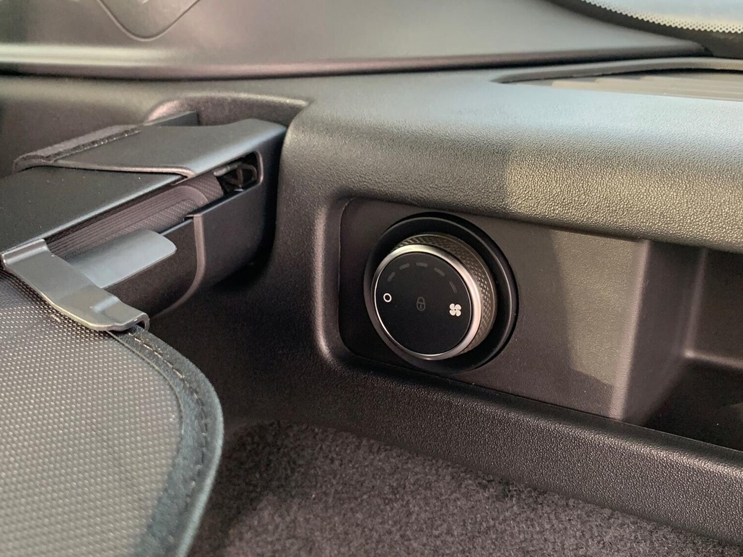 Used Land Rover Discovery Sport 2025 for sale - 77489407: Photo 27