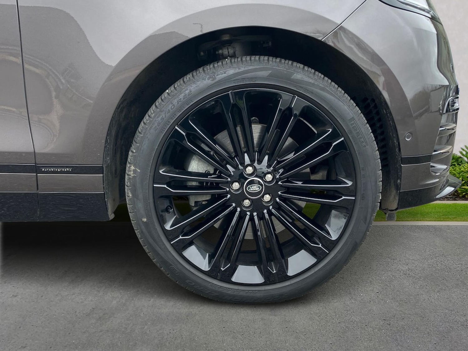 Used Land Rover Range Rover Velar 2025 for sale - 78191750: Photo 10