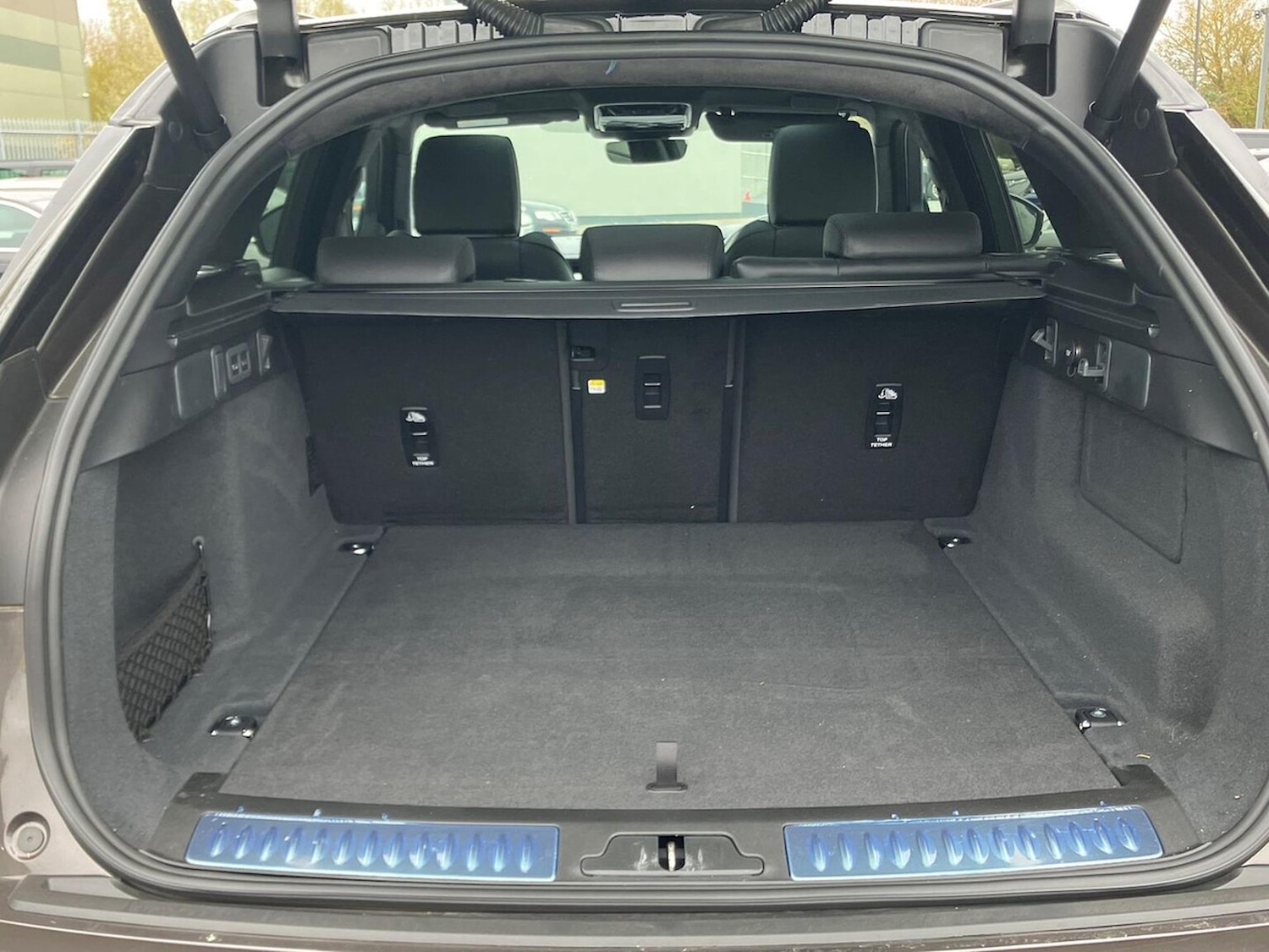 Used Land Rover Range Rover Velar 2025 for sale - 78191750: Photo 12