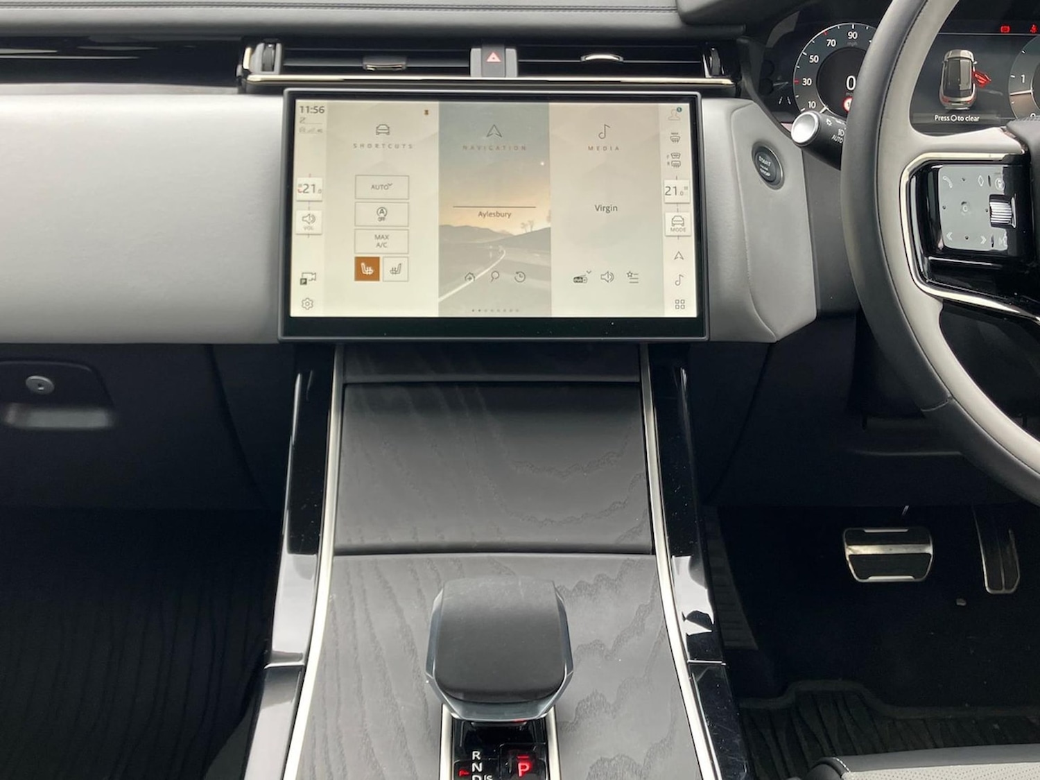 Used Land Rover Range Rover Velar 2025 for sale - 78191750: Photo 16