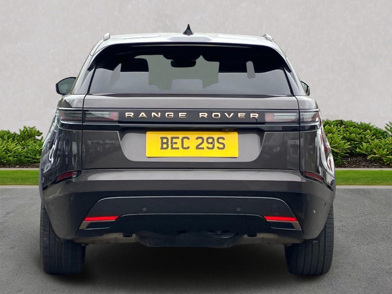 Used Land Rover Range Rover Velar 2025 for sale - 78191750: Photo 8