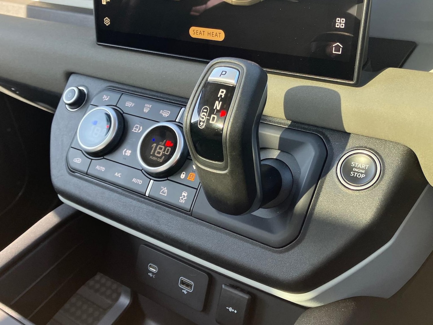 Used Land Rover Defender 2022 for sale - 78191601: Photo 15