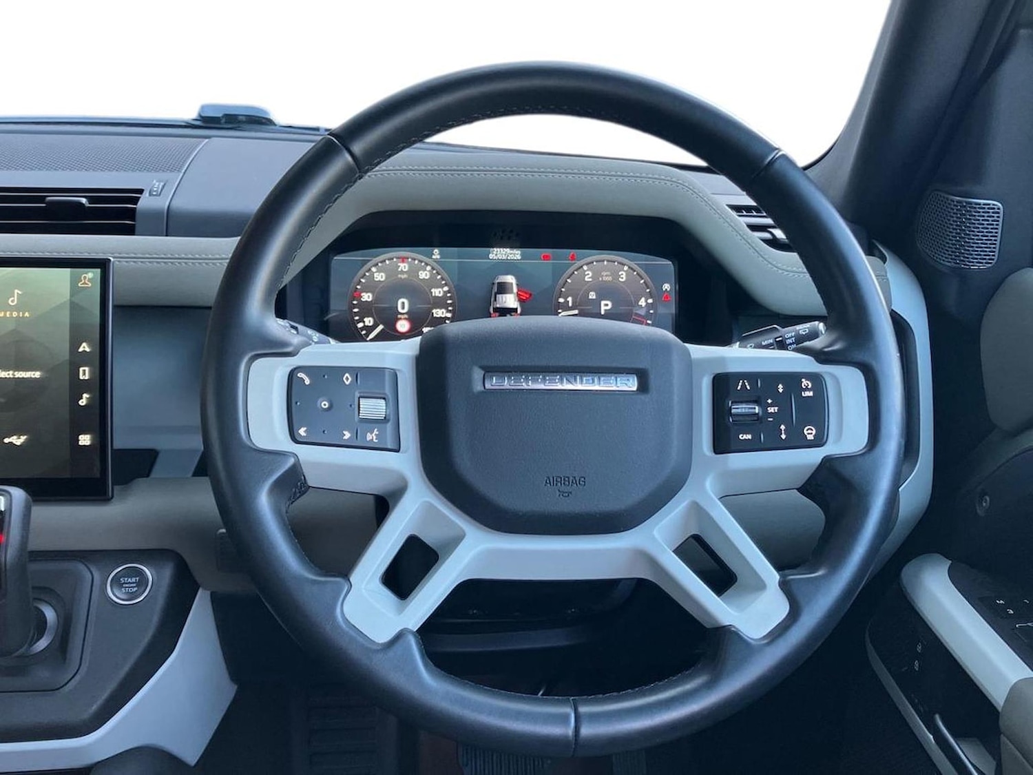 Used Land Rover Defender 2022 for sale - 78191601: Photo 17